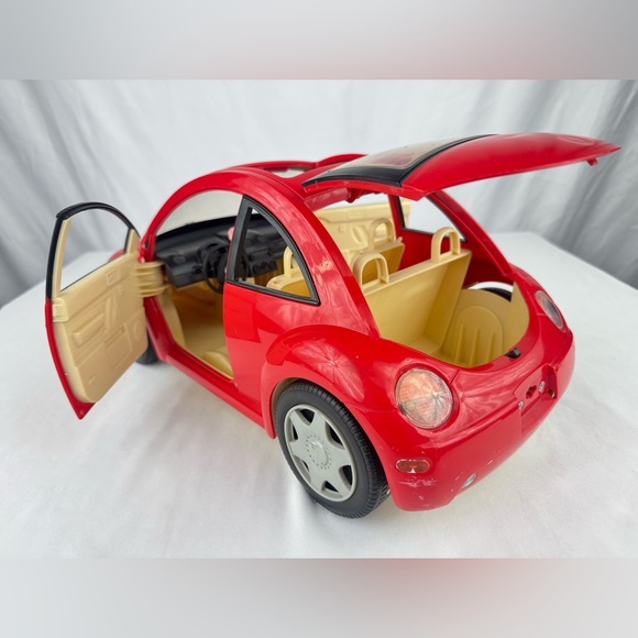 Vintage Year 2000 Barbie VW Bug in Red - Picture 8 of 11